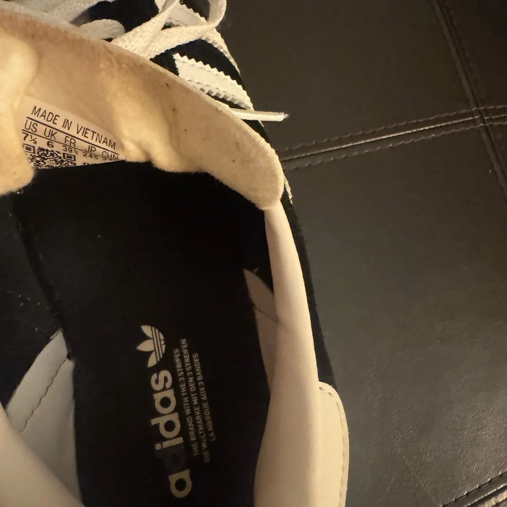 Adidas women’s platform gazelles - Picture 5 of 5